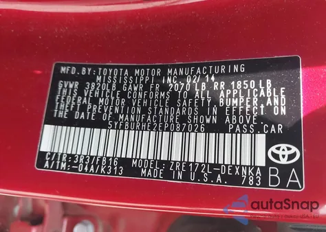 2014 Toyota Corolla Le Plus z USA, uszkodzony, nr VIN 5YFBURHE2EP087026